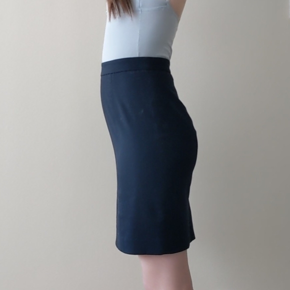 Club Monaco Wool Skirt - Picture 4 of 5